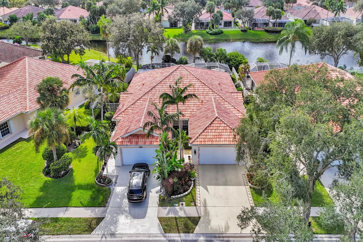 Property Slideshow image 1 of 55 | 7776 olympia dr, West Palm Beach, FL, 33411
