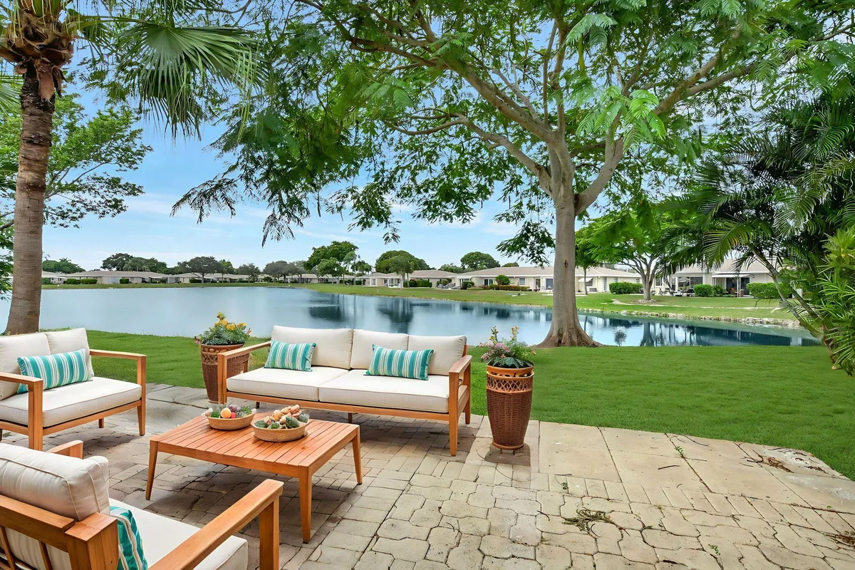 Property Slideshow image 1 of 38 | 8747 warwick dr # 271, Boca Raton, FL, 33433