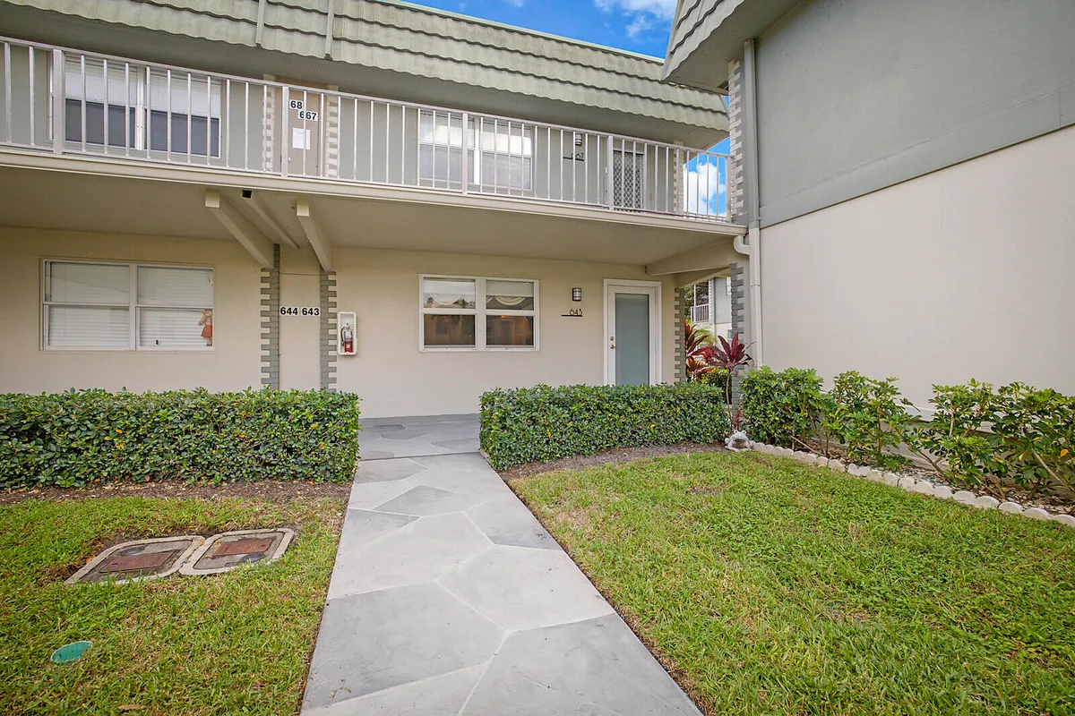 Property Slideshow image 1 of 21 | 643 flanders, Delray Beach, FL, 33484