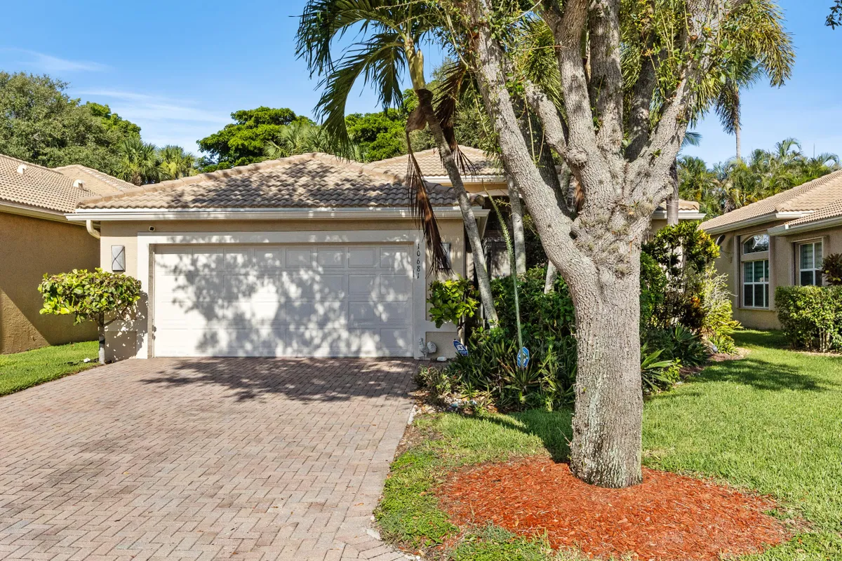 Property Slideshow image 1 of 38 | 10681 richfield way, Boynton Beach, FL, 33437