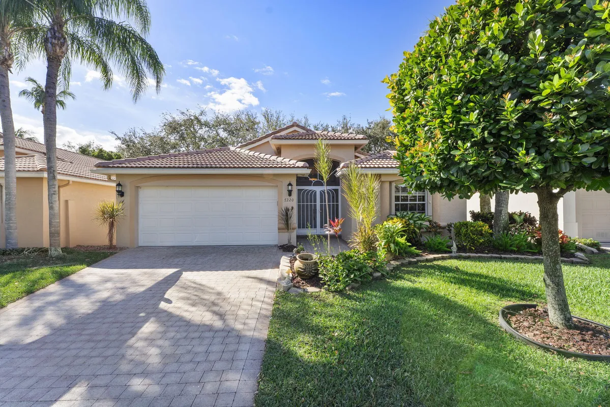 Property Slideshow image 1 of 54 | 7220 via verona, Delray Beach, FL, 33446