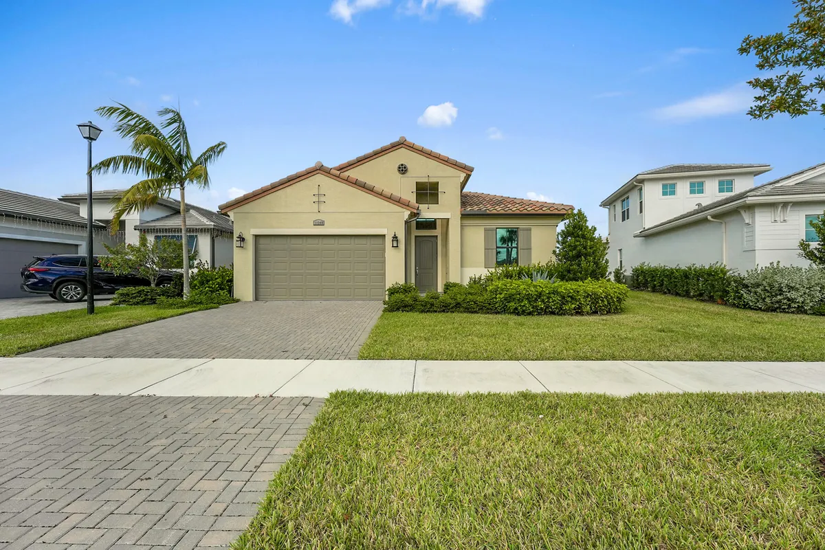 Property Slideshow image 1 of 68 | 11249 sw pietra way, Port Saint Lucie, FL, 34987