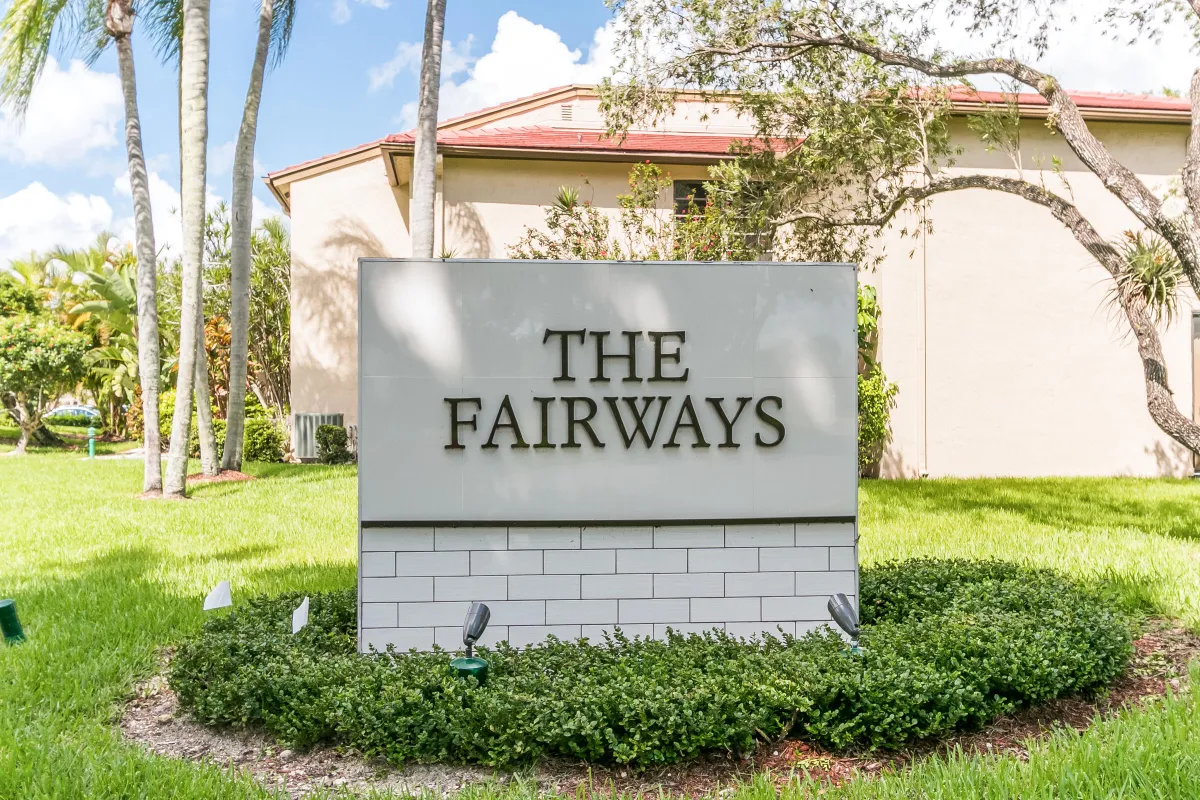 Property Slideshow image 1 of 39 | 8535 casa del lago apt 37e, Boca Raton, FL, 33433