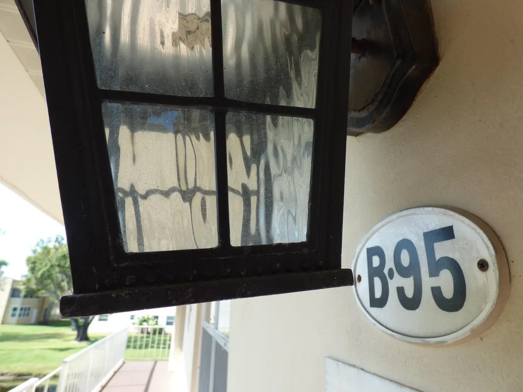 Property Slideshow image 1 of 44 | 95 burgundy b # 95, Delray Beach, FL, 33484
