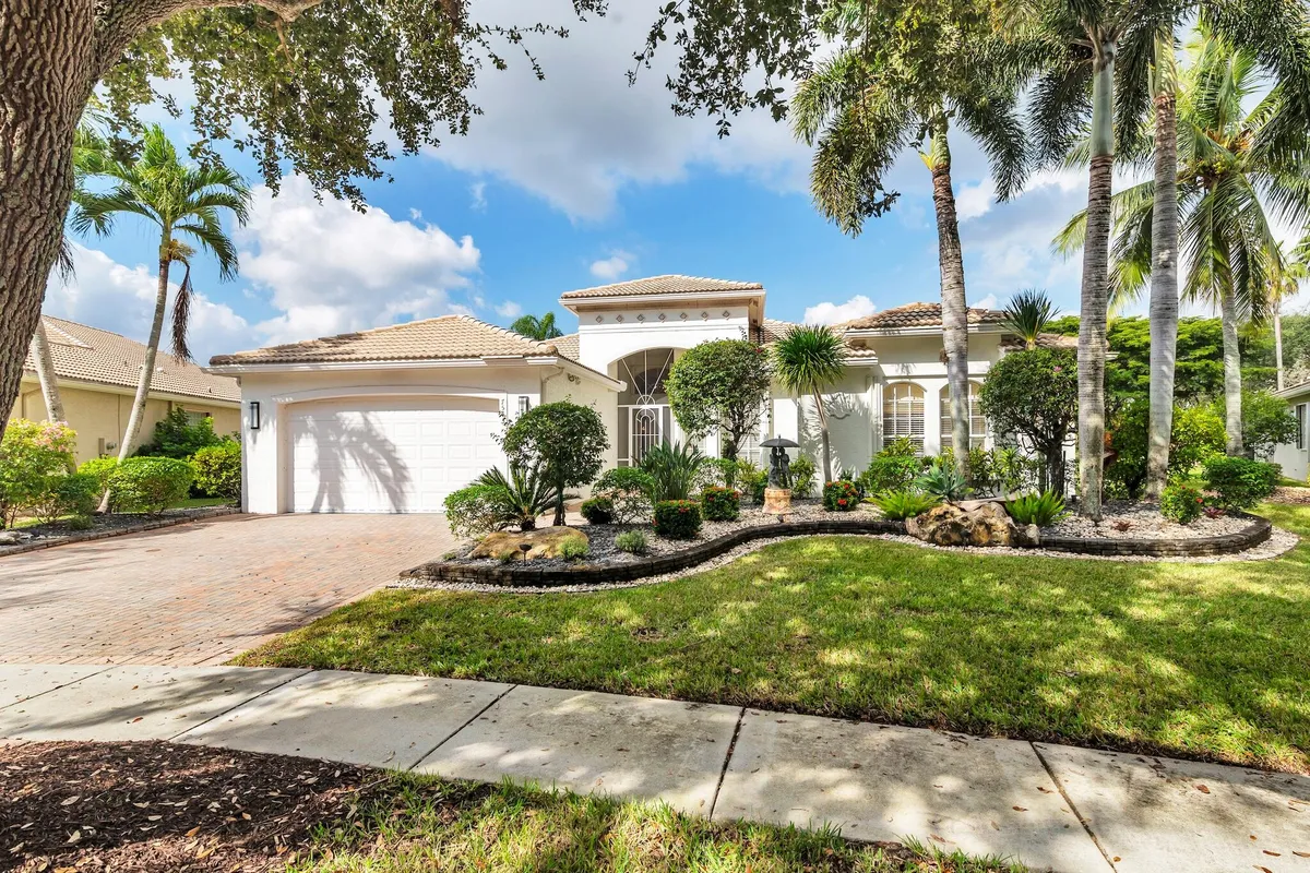 Property Slideshow image 1 of 34 | 7543 tarpon cove cir, Lake Worth, FL, 33467