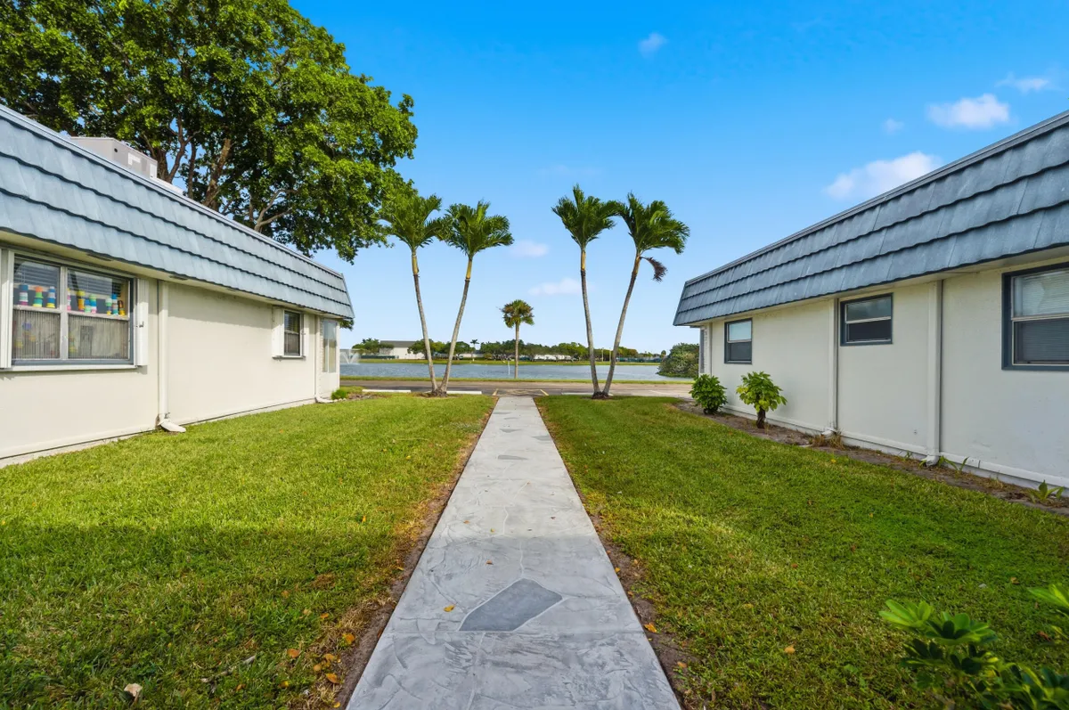 Property Slideshow image 1 of 65 | 34 waterford b, Delray Beach, FL, 33446