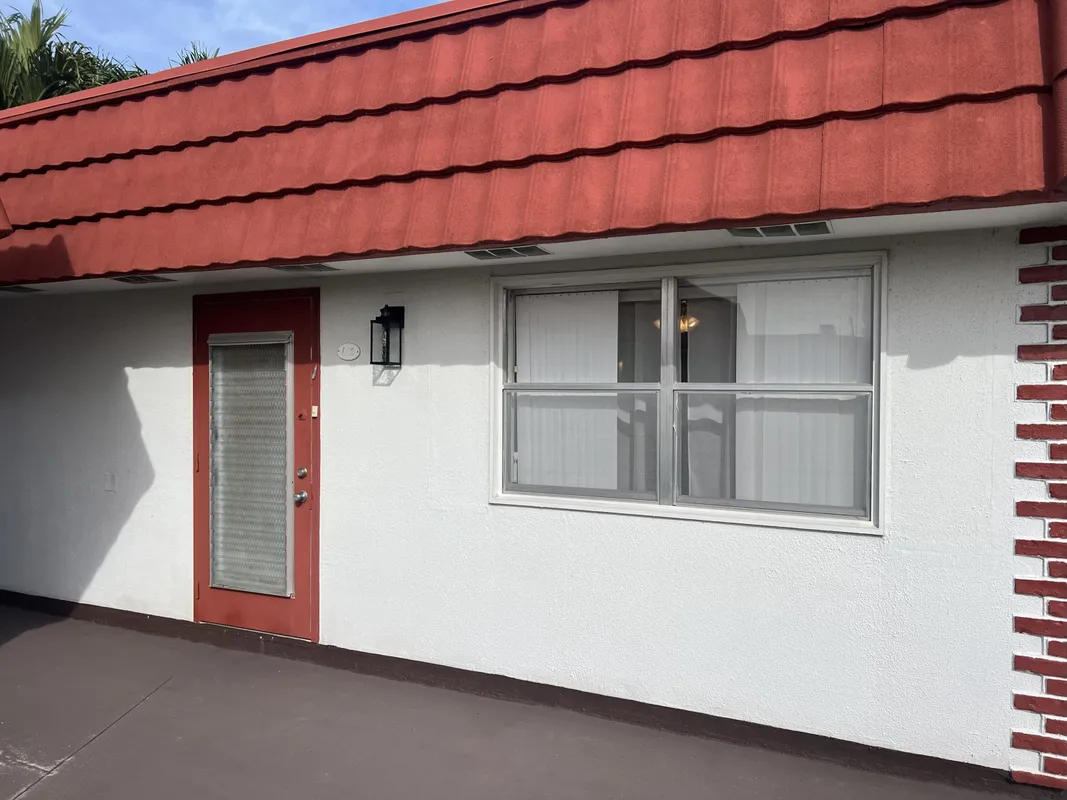 Property Slideshow image 1 of 12 | 12 seville a, Delray Beach, FL, 33446