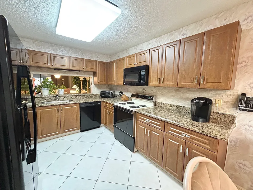 Property Slideshow image 1 of 45 | 4725 lucerne lakes blvd 314, Lake Worth, FL, 33467