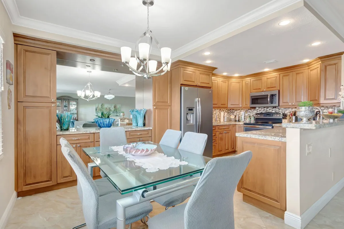 Property Slideshow image 1 of 53 | 453 richmond f # 453, Deerfield Beach, FL, 33442
