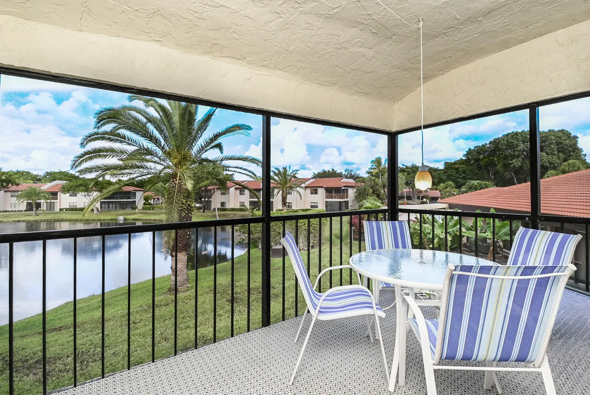 Property Slideshow image 1 of 37 | 9259 vista del lago apt 18j, Boca Raton, FL, 33428