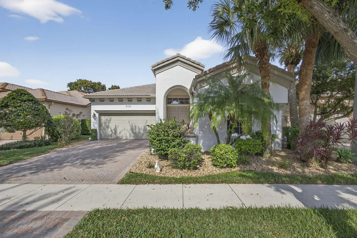 Property Slideshow image 1 of 60 | 9121 via elegante, Wellington, FL, 33411