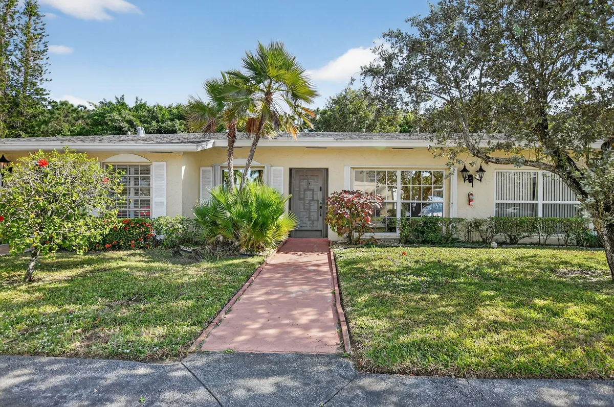 Property Slideshow image 1 of 45 | 13942 via flora b, Delray Beach, FL, 33484