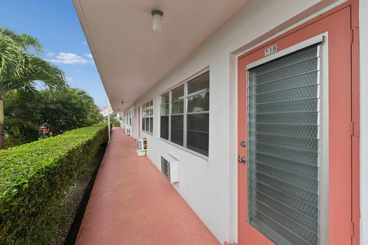 Property Slideshow image 1 of 9 | 116 windsor f, West Palm Beach, FL, 33417