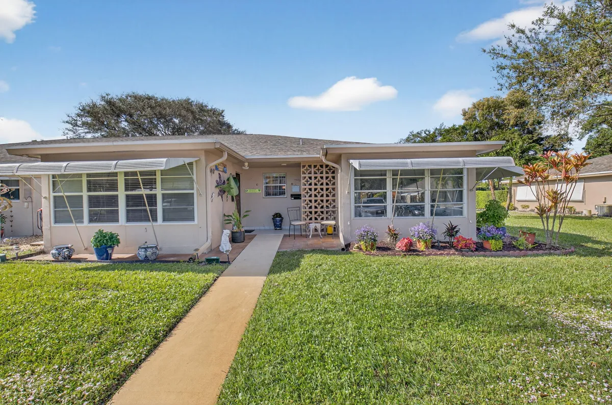 Property Slideshow image 1 of 39 | 1390 high point way d, Delray Beach, FL, 33445
