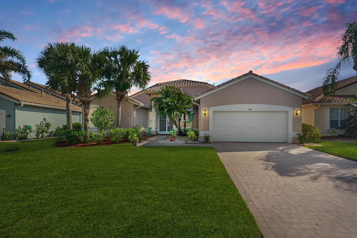 Property Slideshow image 1 of 40 | 468 nw blue lake dr, Port Saint Lucie, FL, 34986