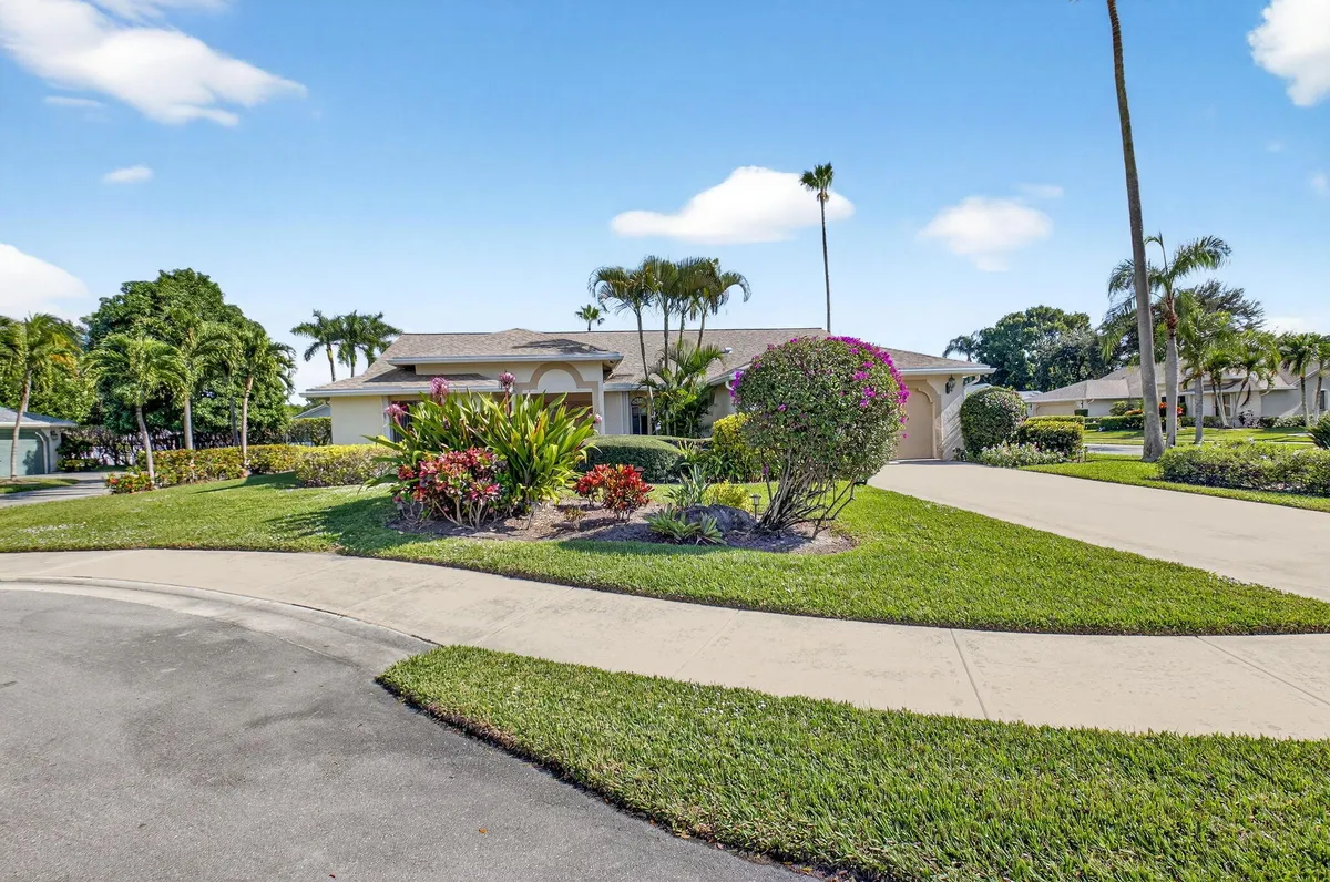 Property Slideshow image 1 of 85 | 2905 riviera dr, Delray Beach, FL, 33445