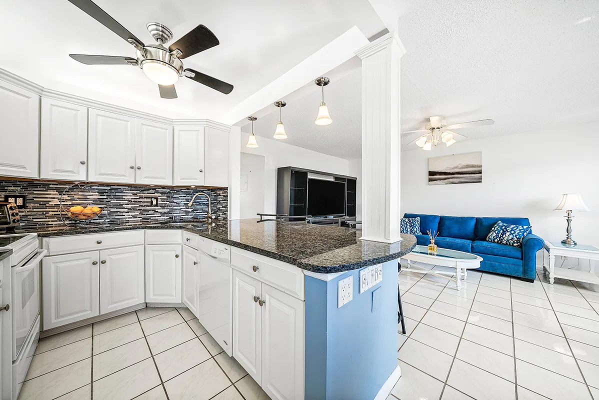 Property Slideshow image 1 of 28 | 203 coventry i # 203, West Palm Beach, FL, 33417