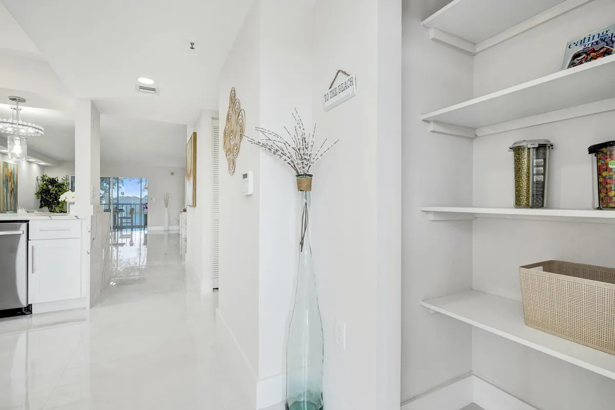 Property Slideshow image 1 of 59 | 14111 royal vista dr 305, Delray Beach, FL, 33484