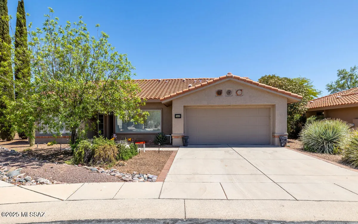 Property Slideshow image 1 of 42 | 1448 e mule train dr, Oro Valley, AZ, 85755
