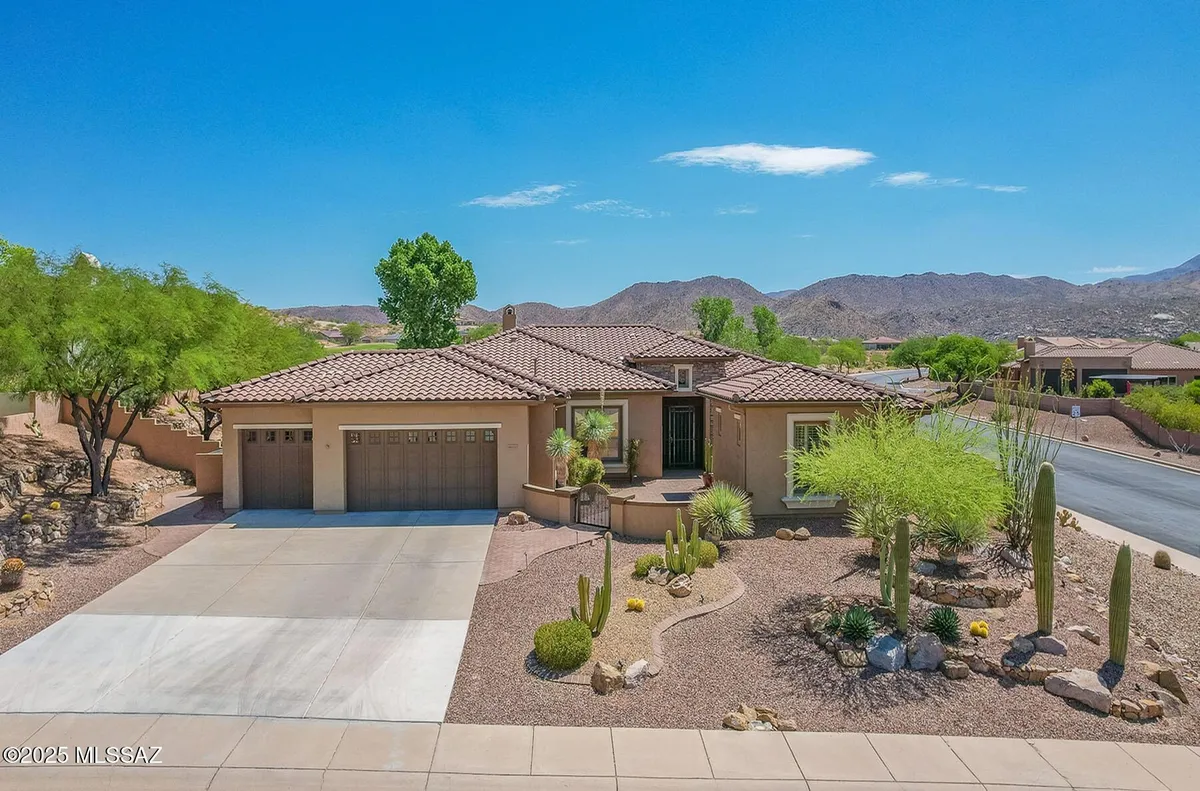 Property Slideshow image 1 of 46 | 66120 e catalina hills dr, Tucson, AZ, 85739