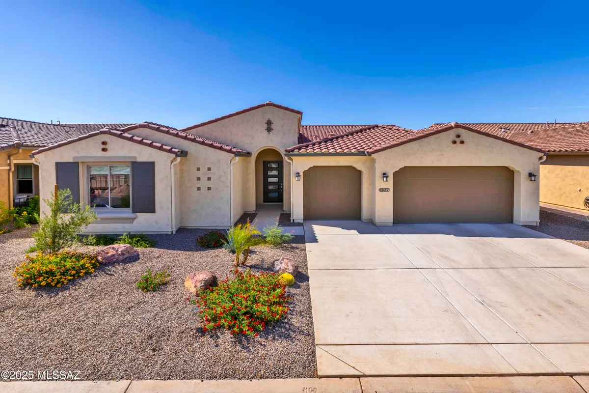 Property Slideshow image 1 of 50 | 61482 e cypress canyon dr, Oracle, AZ, 85623