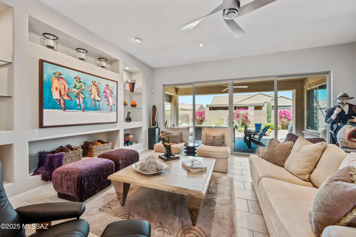 Property Slideshow image 1 of 49 | 13945 n bright angel trl, Marana, AZ, 85658