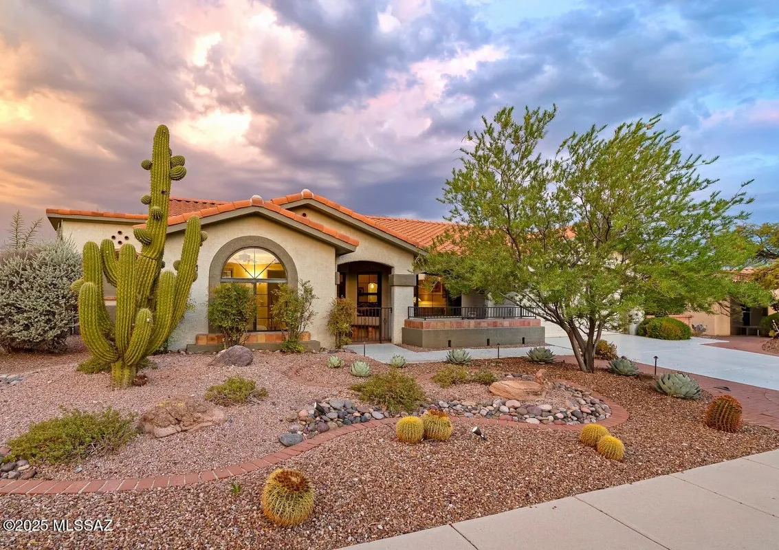 Property Slideshow image 1 of 32 | 14488 n rock springs ln, Oro Valley, AZ, 85755