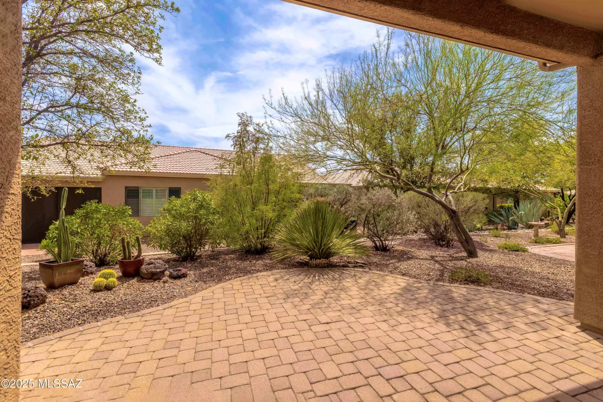 Property Slideshow image 1 of 41 | 63711 e haven ln, Tucson, AZ, 85739