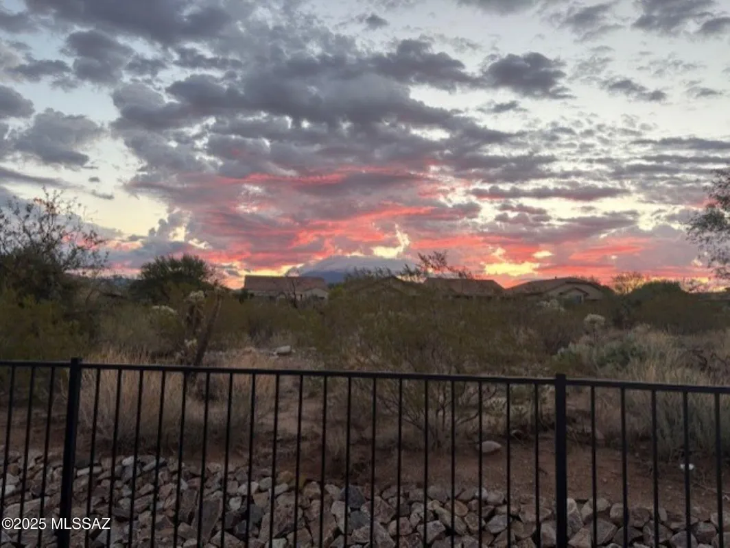 Property Slideshow image 1 of 51 | 14049 e barouche dr, Vail, AZ, 85641