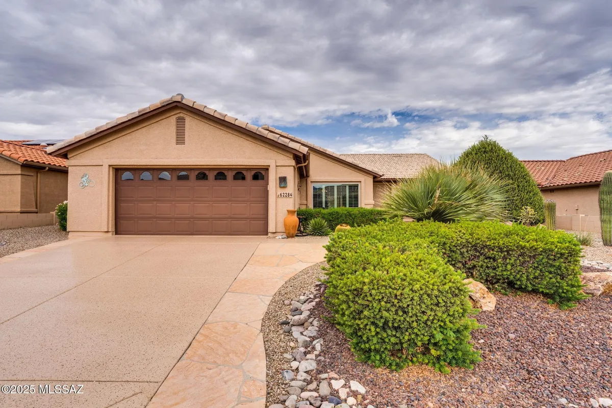 Property Slideshow image 1 of 43 | 62284 e iron crest dr, Tucson, AZ, 85739
