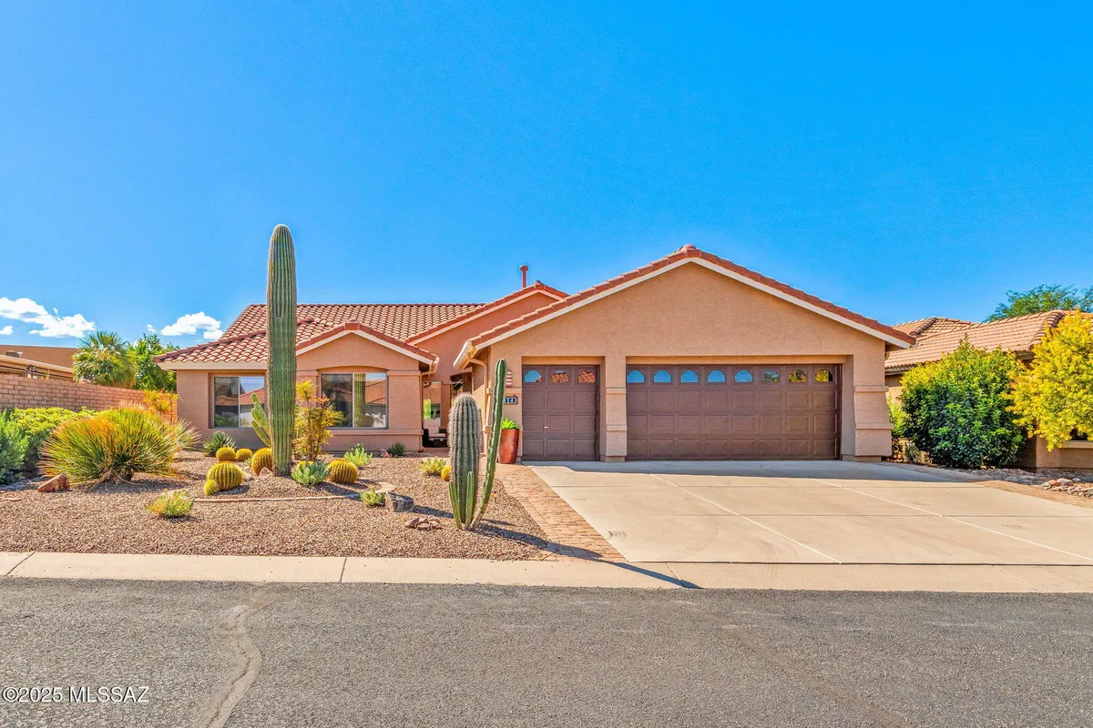 Property Slideshow image 1 of 50 | 2414 e bonita canyon dr, Green Valley, AZ, 85614