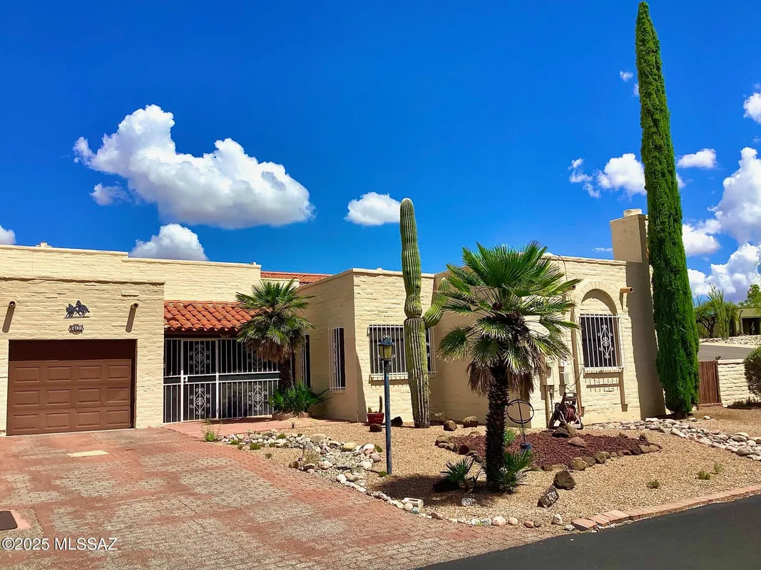 Property Slideshow image 1 of 36 | 2700 s circulo de las lomas, Green Valley, AZ, 85622
