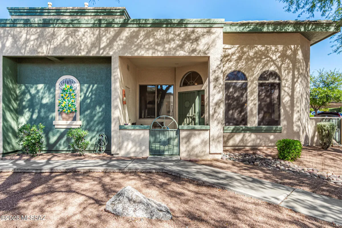 Property Slideshow image 1 of 41 | 2424 w via di silvio, Tucson, AZ, 85741