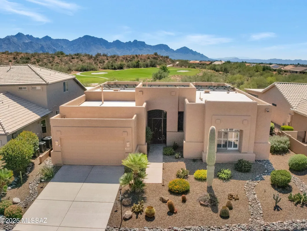 Property Slideshow image 1 of 50 | 62165 e valley crest ct, Saddlebrooke, AZ, 85739
