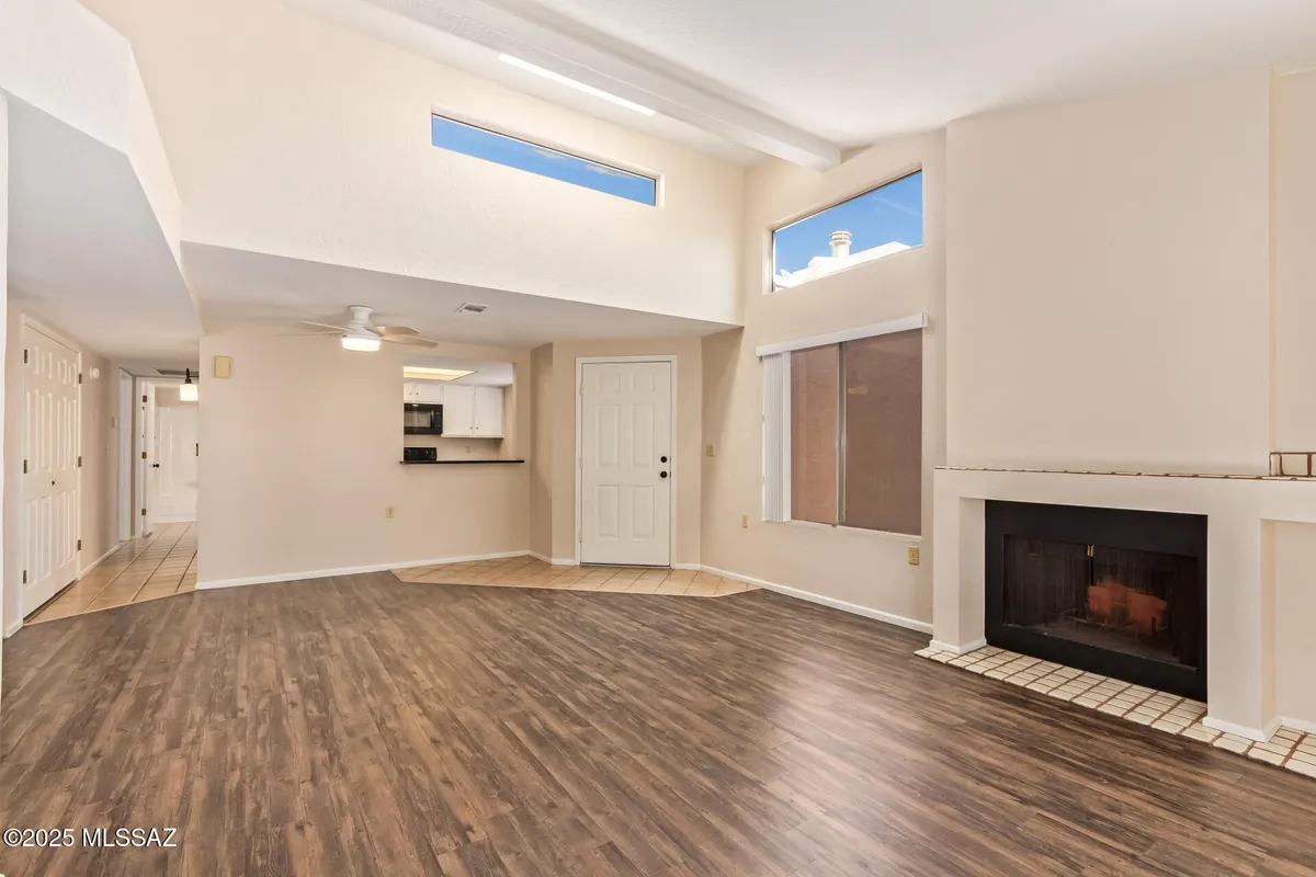 Property Slideshow image 1 of 35 | 1665 n rio yaqui, Green Valley, AZ, 85614