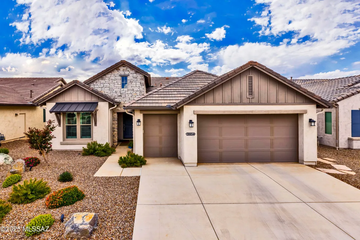 Property Slideshow image 1 of 33 | 30654 s chestnut way, Oracle, AZ, 85623