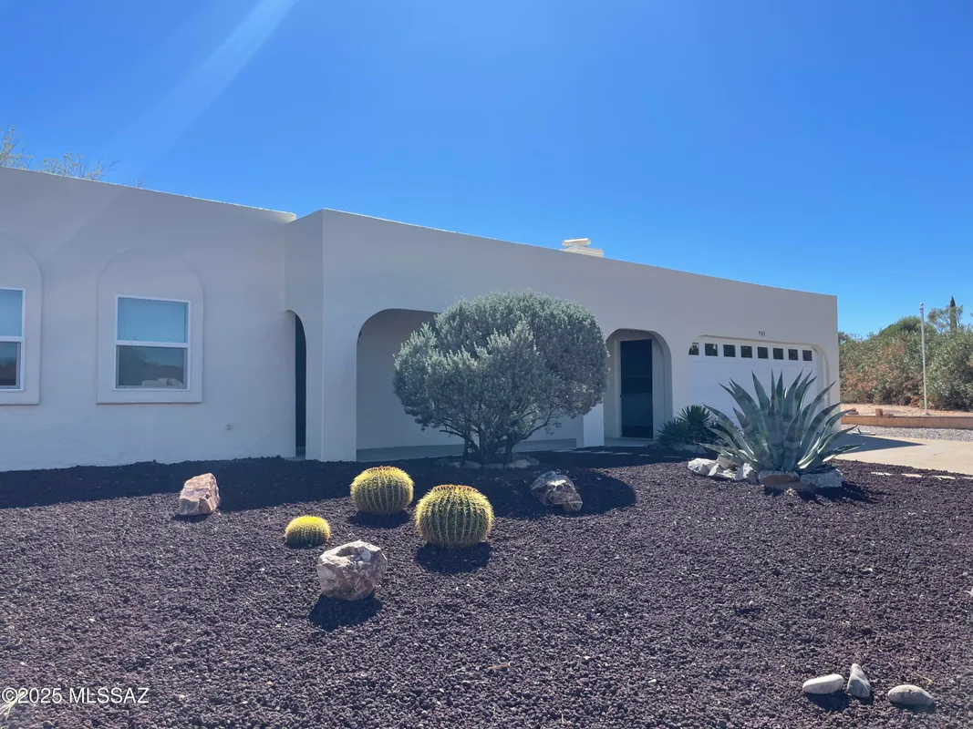 Property Slideshow image 1 of 45 | 903 s las lomas cir, Green Valley, AZ, 85614