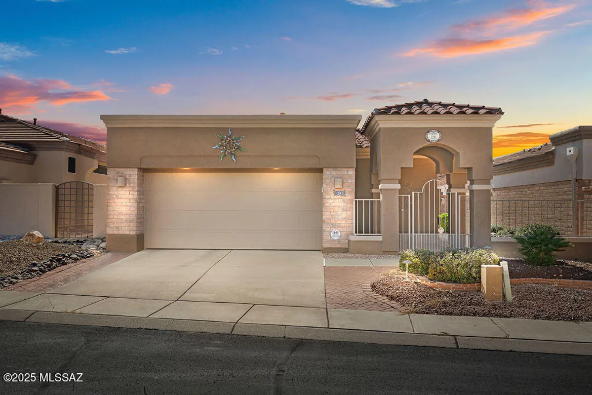 Property Slideshow image 1 of 49 | 1313 w mariquita st, Green Valley, AZ, 85622