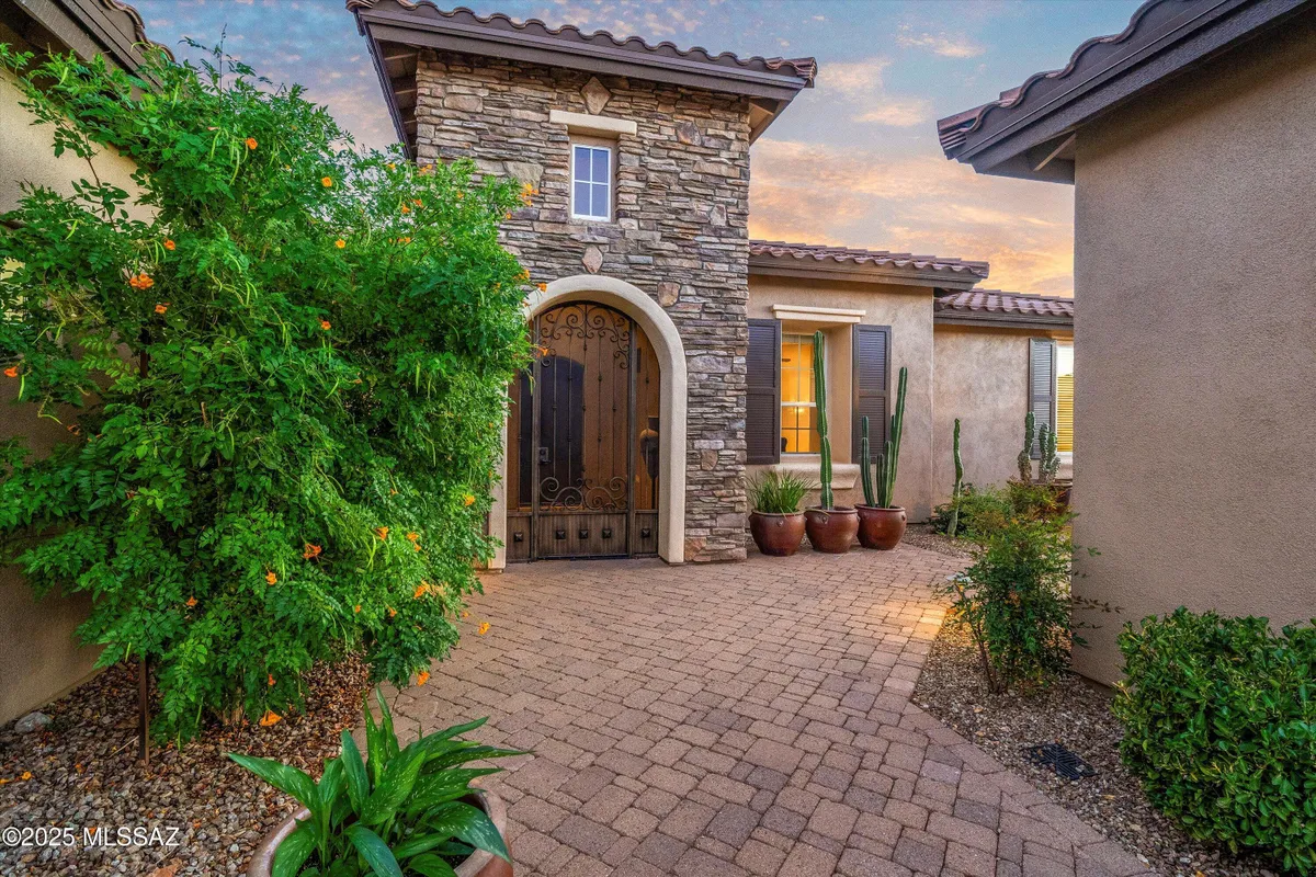 Property Slideshow image 1 of 51 | 66225 e alder dr, Tucson, AZ, 85739