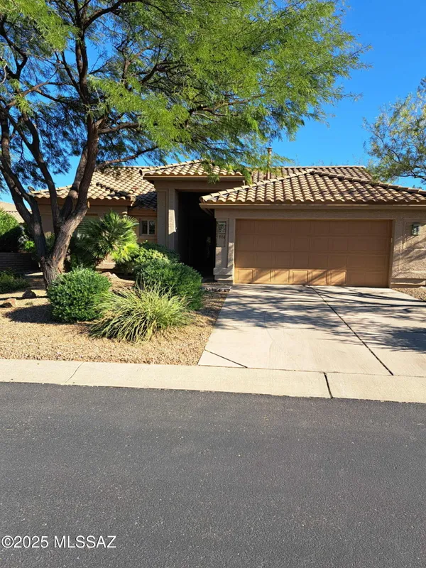 Property Slideshow image 1 of 1 | 906 n desert deer pass, Green Valley, AZ, 85614