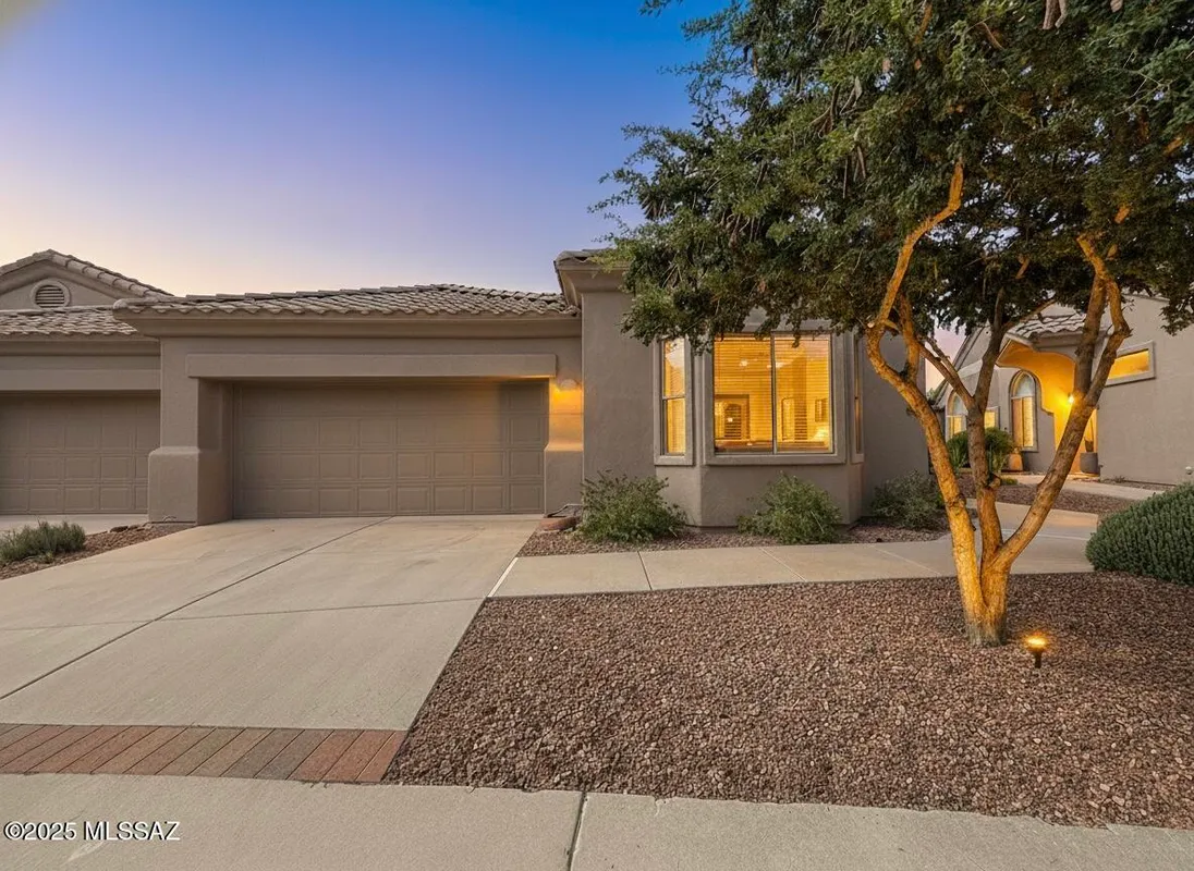 Property Slideshow image 1 of 27 | 13401 n rancho vistoso blvd unit 213, Oro Valley, AZ, 85755