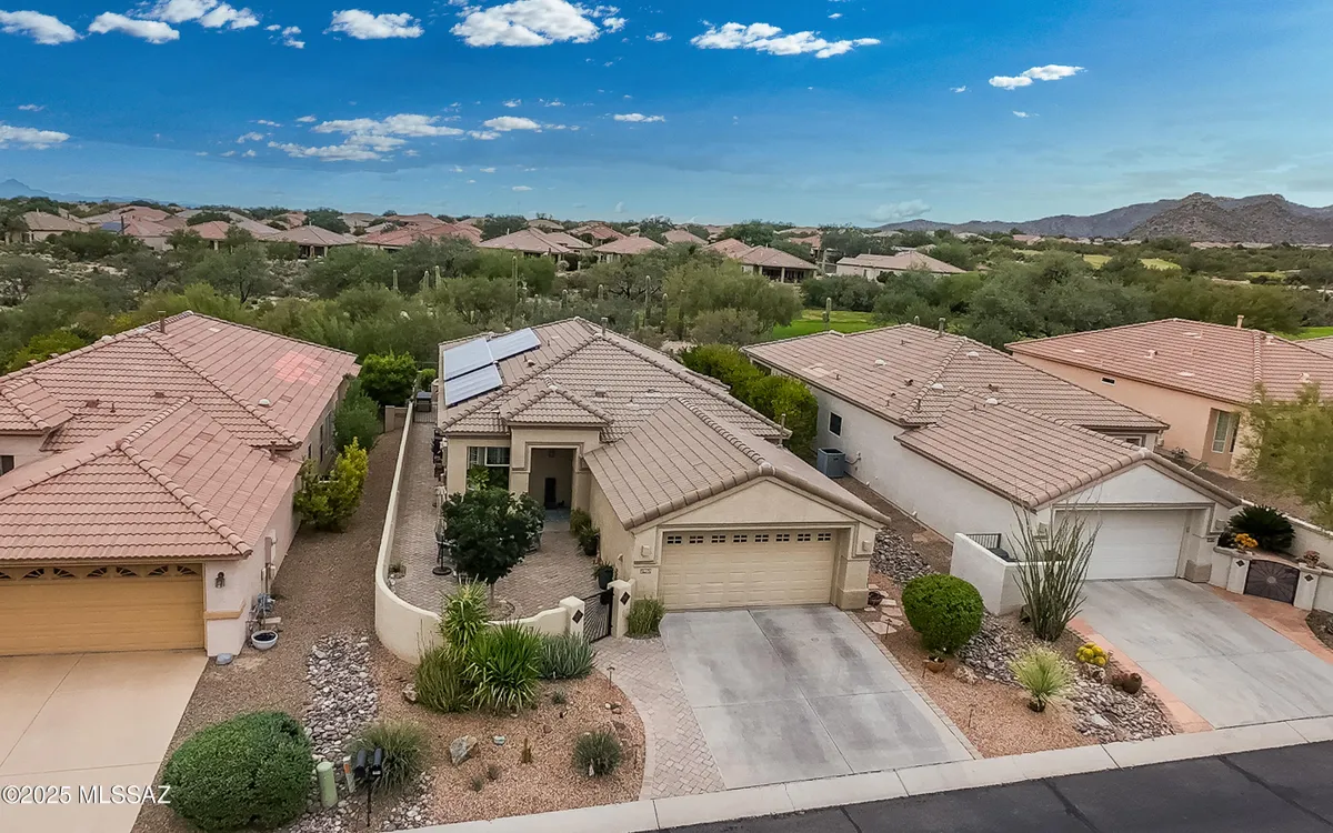 Property Slideshow image 1 of 47 | 4980 w desert chicory pl, Marana, AZ, 85658