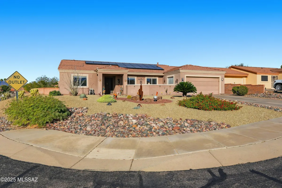 Property Slideshow image 1 of 35 | 4130 s via de febrero, Green Valley, AZ, 85622