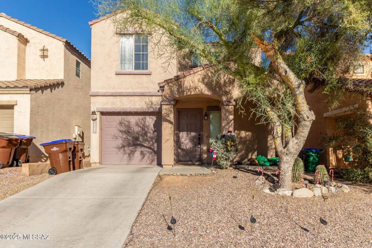 Property Slideshow image 1 of 24 | 14361 s camino vallado, Sahuarita, AZ, 85629