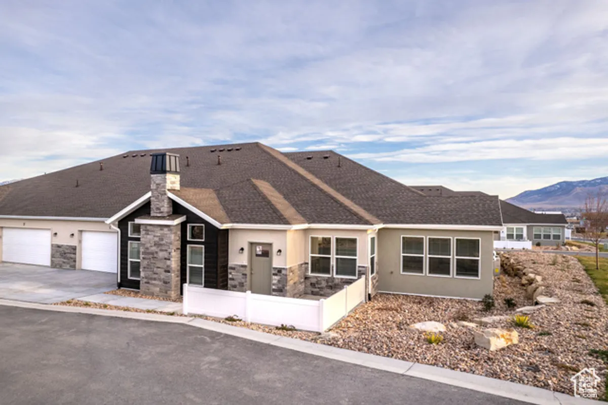 Property Slideshow image 1 of 19 | 1502 n utah cottage dr c, Saratoga Springs, UT, 84045