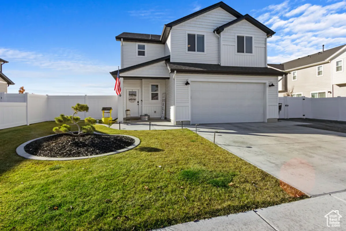 Property Slideshow image 1 of 22 | 889 n 900 w, Tremonton, UT, 84337