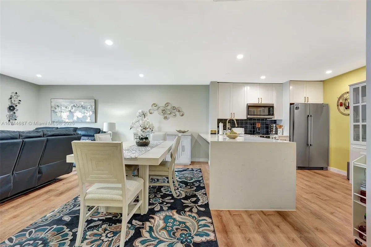 Property Slideshow image 1 of 34 | 4750 nw 22nd ct 404, Lauderhill, FL, 33313