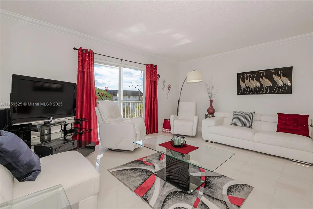 Property Slideshow image 1 of 28 | 4751 nw 21st st 401, Lauderhill, FL, 33313