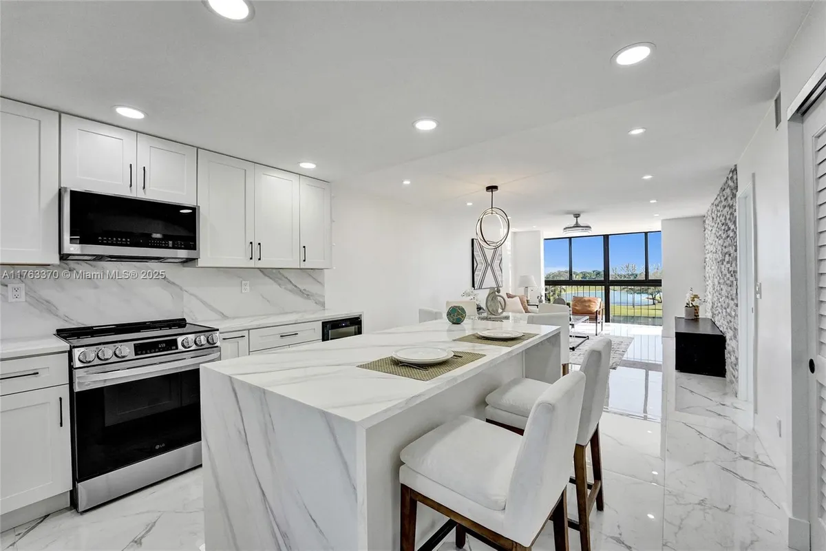 Property Slideshow image 1 of 51 | 8900 washington blvd 416, Pembroke Pines, FL, 33025