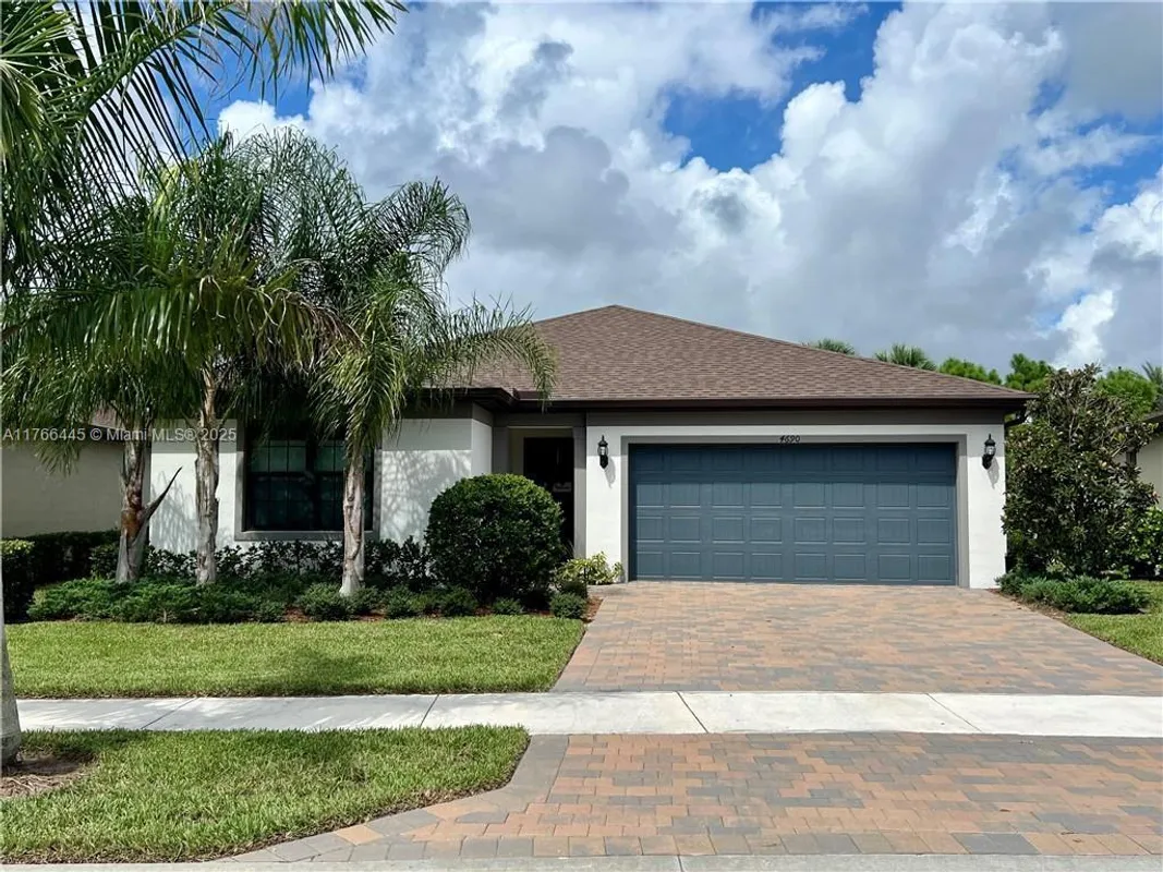 Property Slideshow image 1 of 24 | 4690 indigo way, Vero Beach, FL, 32967